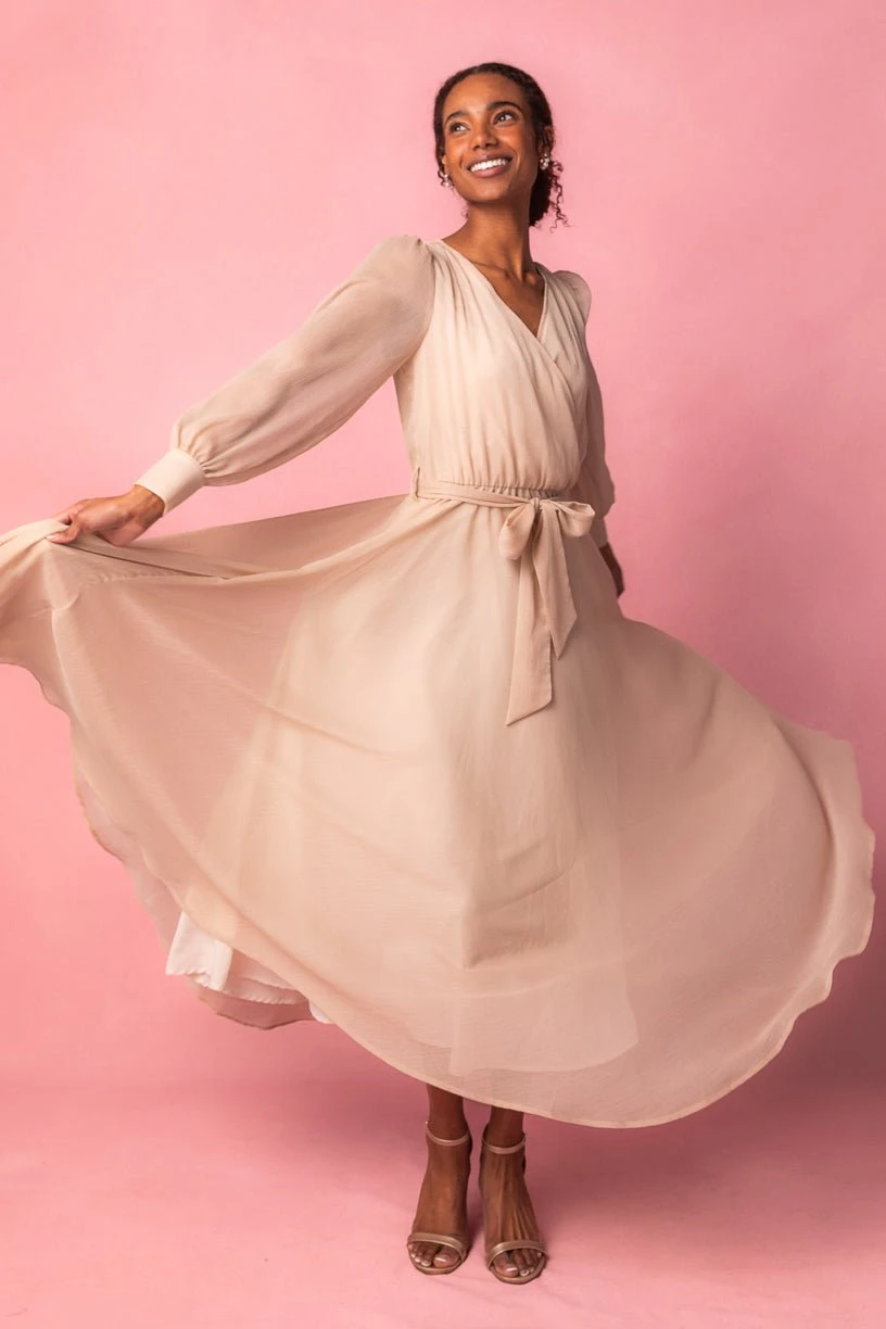 Andie Dress In Champagne 7 Andie Dress In Champagne - Image 7