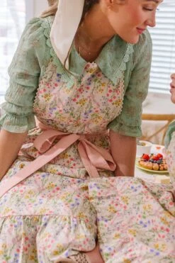 Ivy Apron In Floral Cotton -Fashion Clothing Store Aprons JamesRomper MadsHome Easter24 6 240265