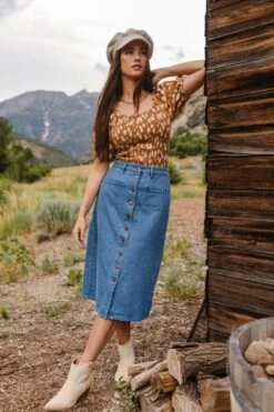Emma Denim Skirt -Fashion Clothing Store EmmaSkirt ConradRanch F23 10 977095