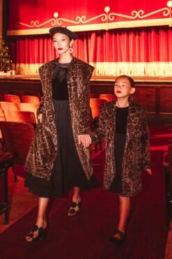 Marilyn Coat - FINAL SALE -Fashion Clothing Store Holiday2 WEB 34 251520