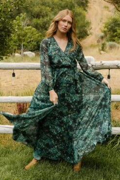 Laney Dress In Green Watercolor - FINAL SALE -Fashion Clothing Store LaneyGreen QuietMeadows F23 20 494319