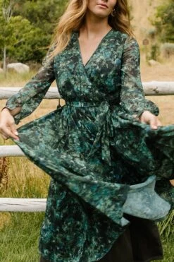 Laney Dress In Green Watercolor - FINAL SALE -Fashion Clothing Store LaneyGreen QuietMeadows F23 26 650408