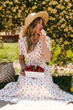 Lucy Dress In Strawberry Fields -Fashion Clothing Store LucyStrawberryFeilds StGeorge SS23 05 573816