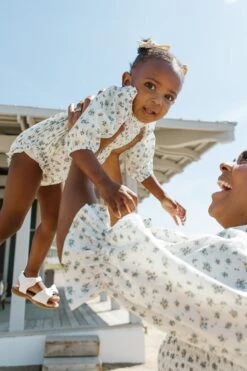 Baby Madeline Romper In Blue 16 Baby Madeline Romper In Blue -Fashion Clothing Store MadelineBlue Reshoot SS23 13 242435