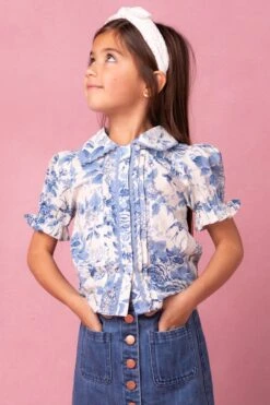 Mini Sophia Blouse -Fashion Clothing Store MiniSophiaBlouseandEmmaSkirt Studio Spring24 07
