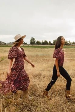 Stephanie Top 13 Stephanie Top -Fashion Clothing Store StephanieTop ConradRanch F23 02 905130