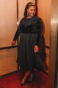 Symphony Dress - FINAL SALE 21 Symphony Dress - FINAL SALE -Fashion Clothing Store SymphonyBlack Kingsbury H23 1