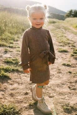 Mini Jensen Dress In Mocha - FINAL SALE -Fashion Clothing Store WEB JensenDress FW23 LindsayArnold 01