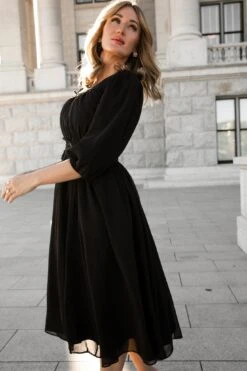 Do-Re-Mi Dress In Black - FINAL SALE -Fashion Clothing Store WEB Noir 2023 DoReMiBlack 06