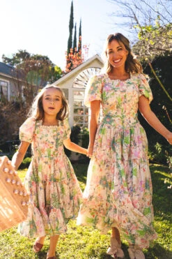 Zoey Top 13 Zoey Top -Fashion Clothing Store Zoey Studio Spring3 6 47fc5864 c6e1 4d54 ab4d a52142799047