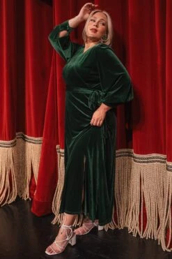 Andie Dress In Emerald Velvet - FINAL SALE -Fashion Clothing Store andieemerald 5 374353