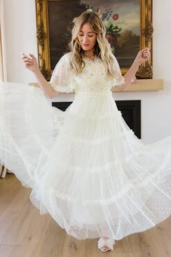 Annalise Dress In Light Yellow - FINAL SALE