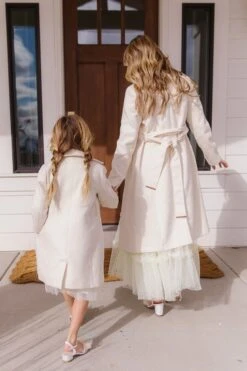 Sloane Coat In Cream - FINAL SALE 28 Sloane Coat In Cream - FINAL SALE -Fashion Clothing Store annalise 25 605650