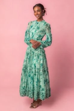 Geneva Dress In Bright Green