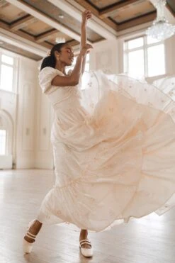 Isabella Dress 19 Isabella Dress -Fashion Clothing Store isabella 2 951b8e5a 66ff 4578 a8d9 1c8b09a1eb82 981424