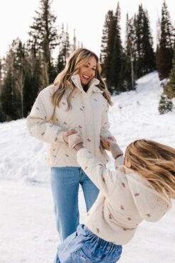 Quilted Jacket In Delicate Zinnia -Fashion Clothing Store pufferzinnia 24 fdf59f69 ce94 44d2 9c98 068247bf84c5 537284