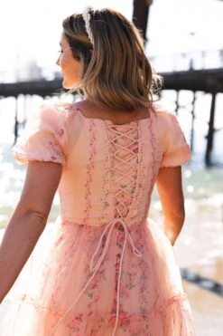 Fashion Clothing Store -Fashion Clothing Store spring2 43 495835