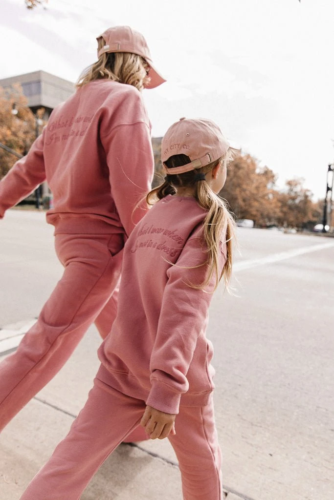 Mini Ivy City Sweatshirt In Pink 6 Mini Ivy City Sweatshirt In Pink - Image 6